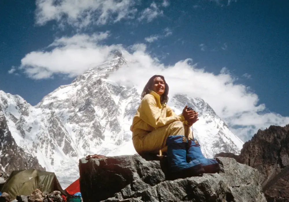 Kto zdobył Mount Everest? Prawdziwa historia i lekcje dla gór