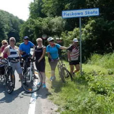Najlepsze trasy rowerowe w Ojcowie – odkryj malownicze ścieżki