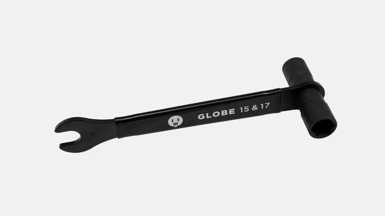 Klucz rowerowy Globe 15 & 17 mm, idealny do tego, jak odkręcić pedały w rowerze.